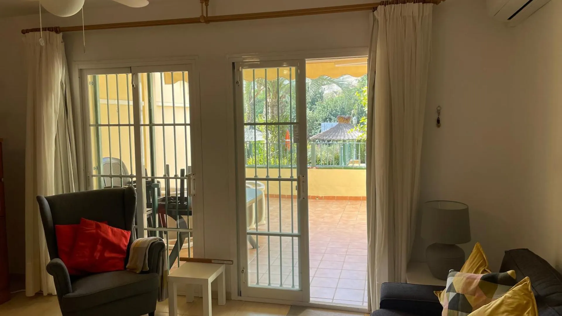 Jardines De Burriana Apartment Nerja